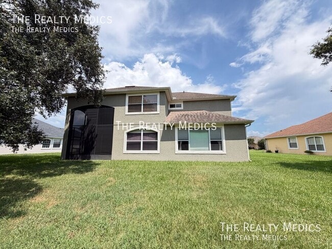 Photo - 1565 The Oaks Blvd