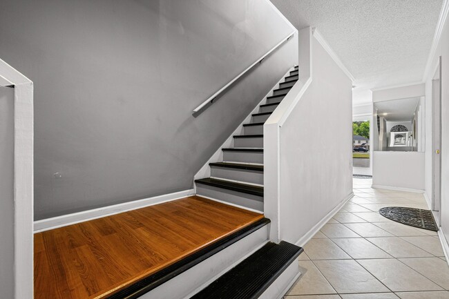Photo - Super cute 1-bed, 1-bath, condo in Gastonia at Pickwyck Place near Hang Time Golf!