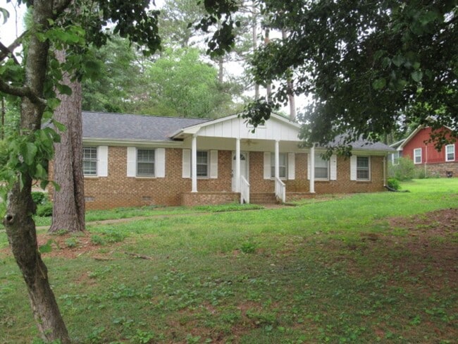 Photo - 70 Gibson Dr House