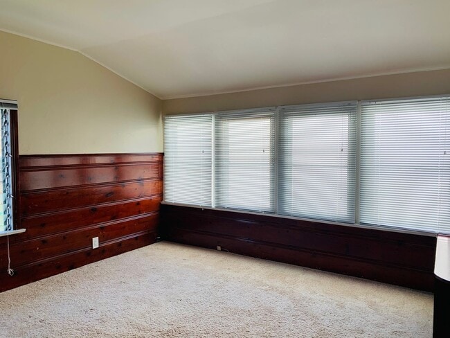 Photo - 11923-27 Venice Blvd