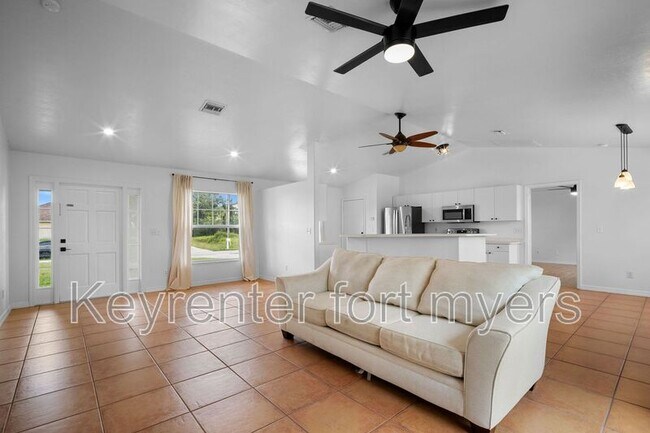 Photo - 3011 50th St SW