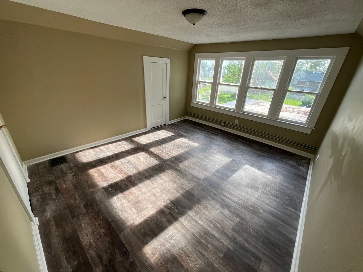 Photo - 318 S Gibson St Unit A