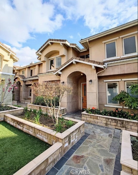 Photo - 88 N Roosevelt Ave Unit 5