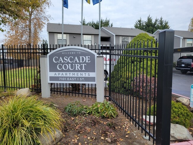 Photo - Cascade Court