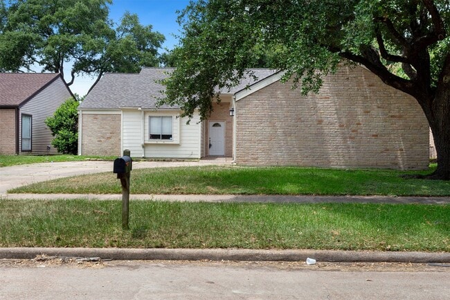 Photo - 930 Mesa Terrace Dr