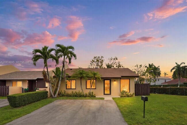 Photo - 11959 SW 122nd Ct