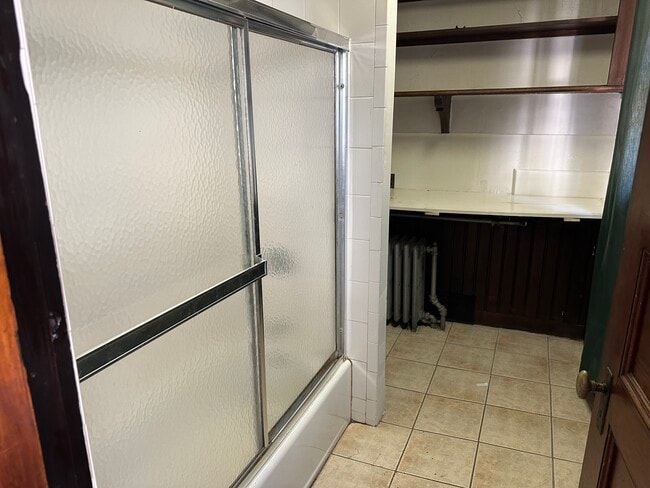 Photo - 102 Mount Auburn St