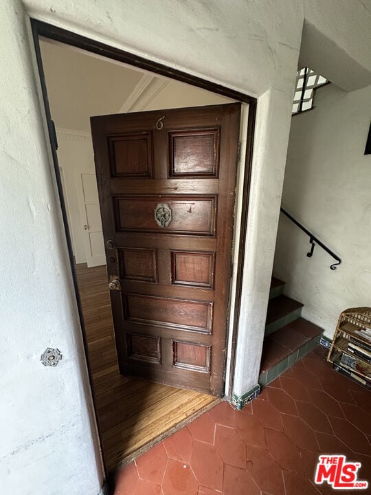 Photo - 5564 W 6th St Unidad 6