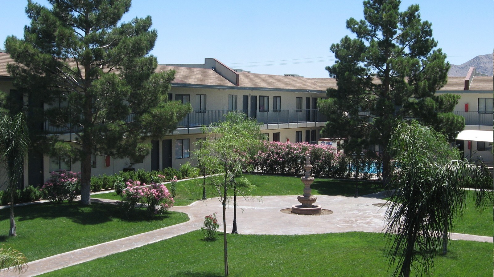 Photo - Cohiba Courts Apartments