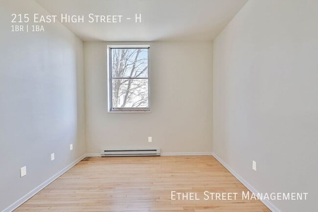 Photo - 215 E High St Unit H