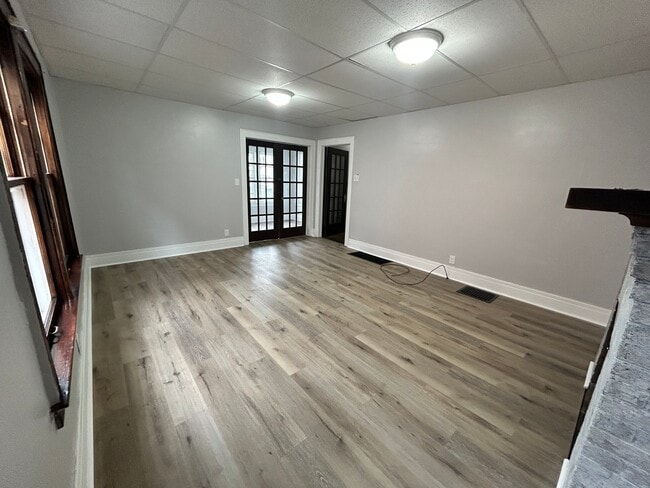 Photo - 710-12 W Colvin St Unit 710 1st Floor