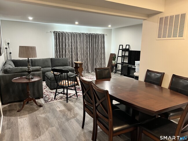 Photo - 47 Olcott Way Unidad 47