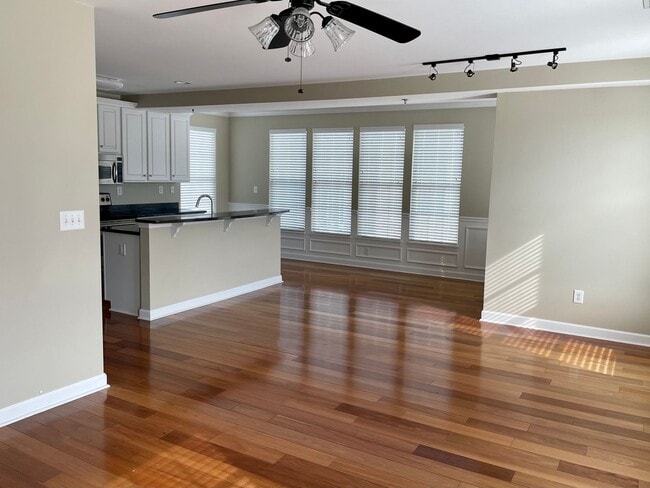 Photo - 3 Bedroom 2.5 Bathroom Condo in Sunset Beach Unit Q1790-1