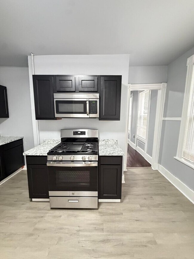 Photo - 52 Farren Ave Unidad 1st Fl