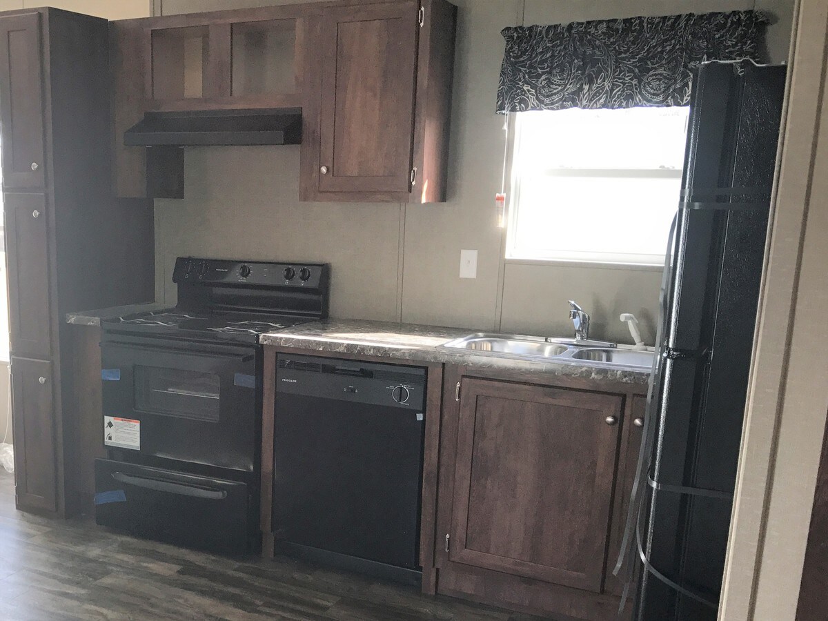 Photo - 2120 Spring St