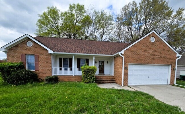 Building Photo - 3 bedroom rancher  in City of Colonial Hei... Rental