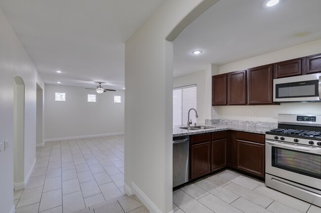 Photo - SOUTH WEST 3 BEDROOM UPDATED HOME WITH BALCONY