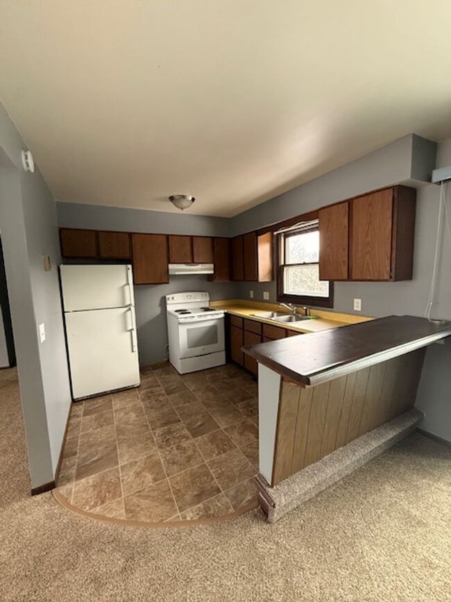 Photo - 2 Bedroom Upper Duplex