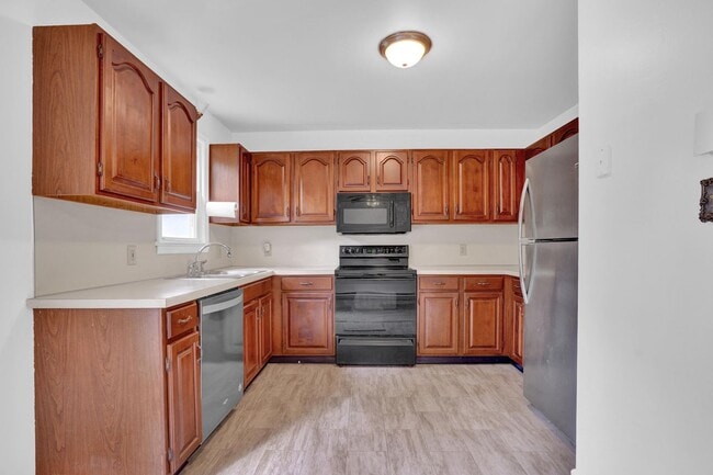 Photo - Charming 3 Bedroom, 1.5 Bath Townhome in Elizabethtown!