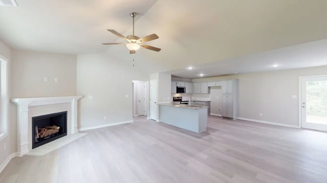 Photo - 108 Red Maple Pl