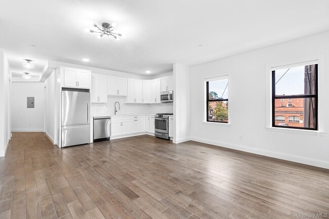 Photo - 206-208 Main St Unit 1