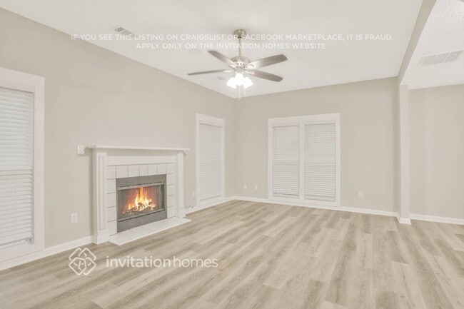 Photo - 3200 Key Dr SW