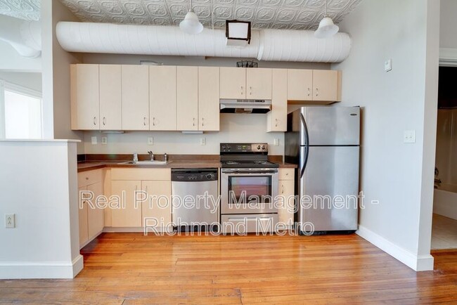 Photo - 121 W Broad St Condo Unit 203