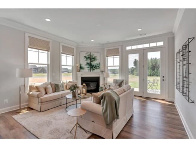 Photo - 3 Bed 2 Bathroom for Rent