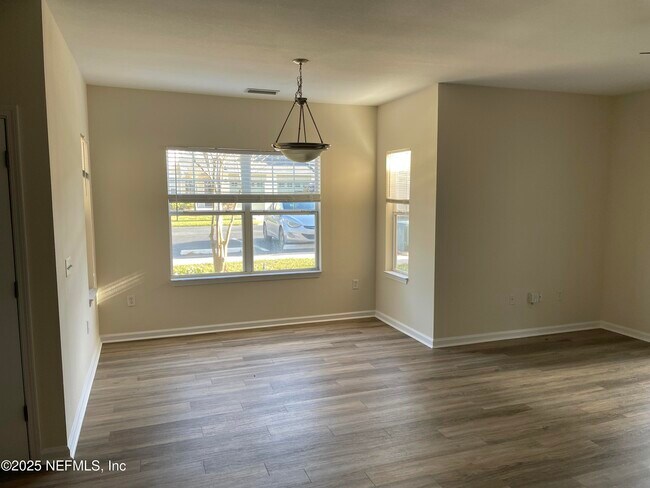 Photo - 3750 Silver Bluff Blvd Unit 1301
