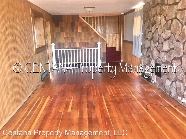 Photo - 2 br, 1 bath House - 919 W Woolman St