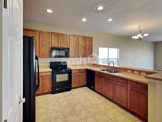 Photo - 7529 Dragon Fly Loop