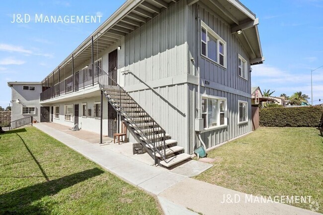 Building Photo - 824 47th St Unit D Rental