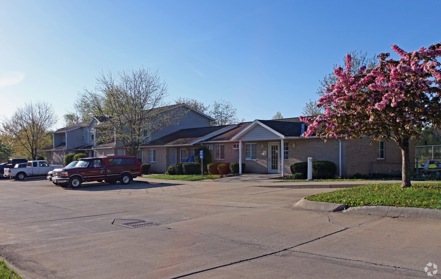 Photo - Orchard Grove Apartments