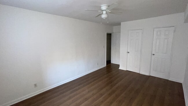 Photo - 3 Sadore Ln Unit 3Z