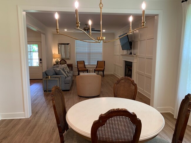 Photo - 4 Bedroom 2.5 Bath Furnished Home in Hernando