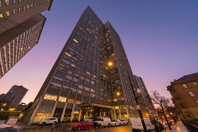 Photo - 655 W Irving Park Rd