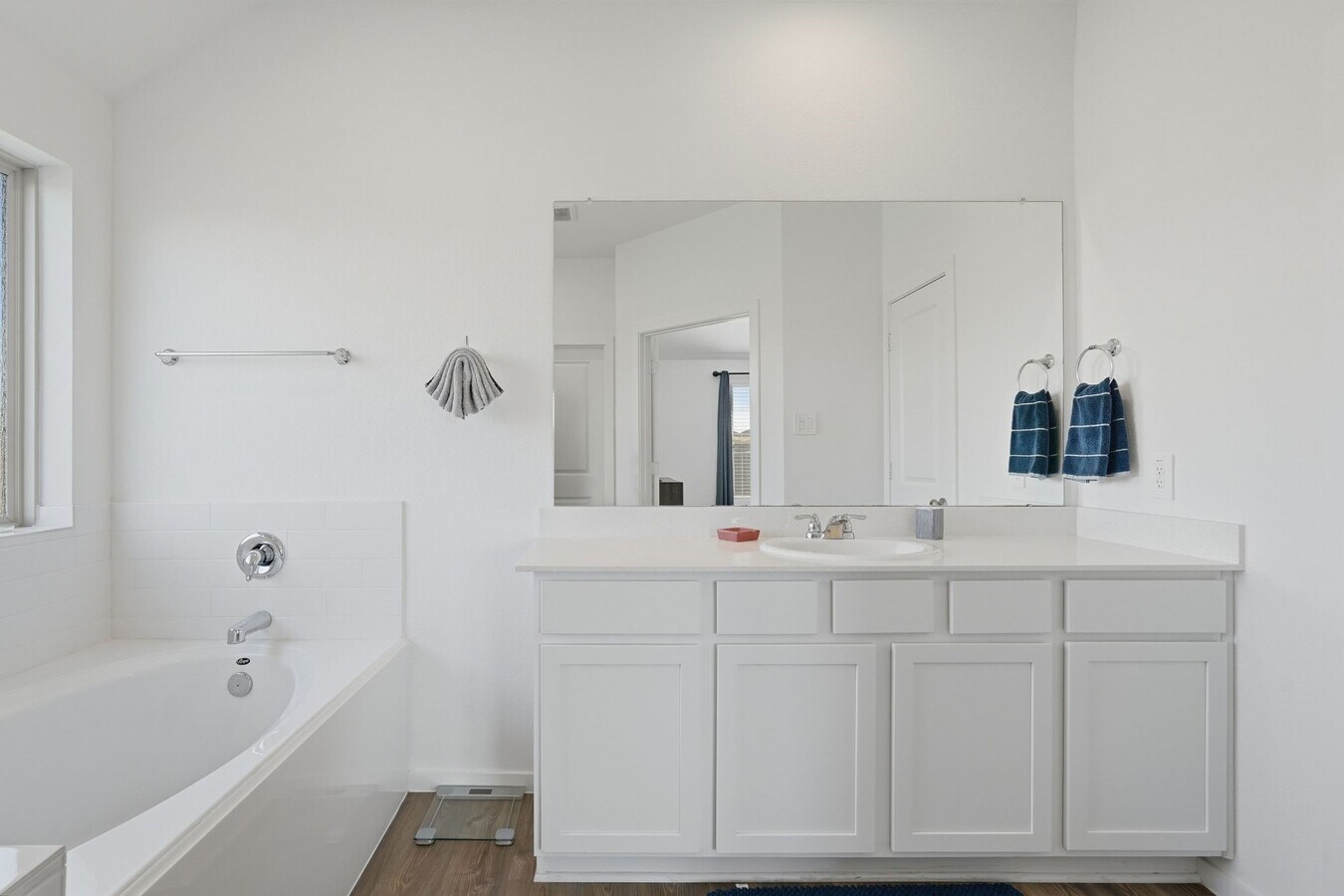 Photo - 651 Spring Ashberry Ct