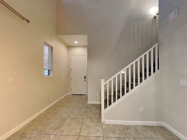 Photo - 1367 S Country Club Dr