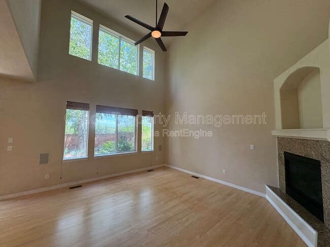Photo - 1730 S Poplar St