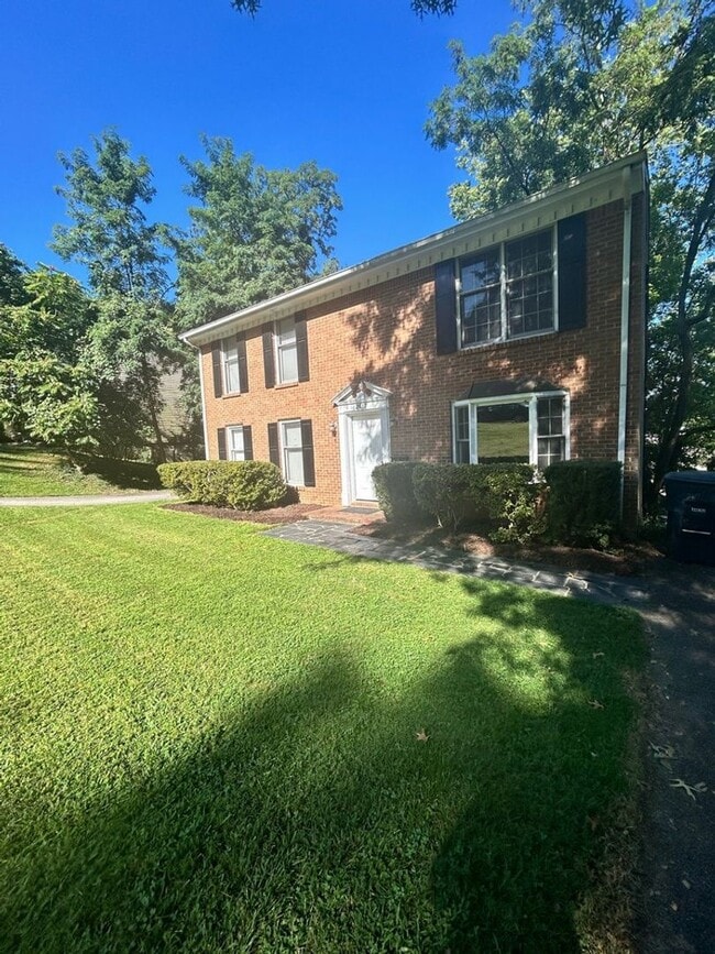 Building Photo - Stephenson/2619 Unit 2617 Rental