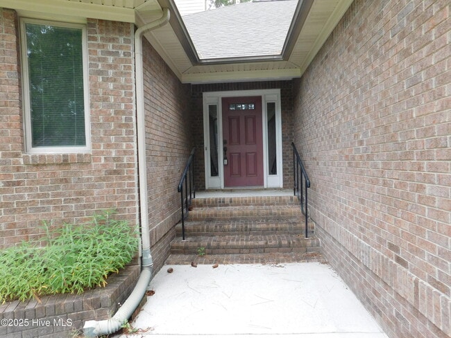 Photo - 914 Muirfield Pl