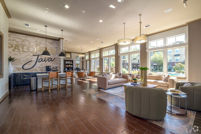 Internet Lounge and Coffee Bar