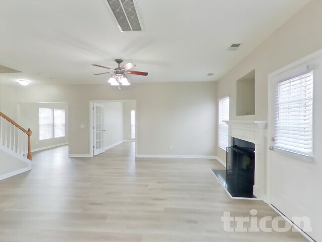 Photo - 3006 Gale Ct