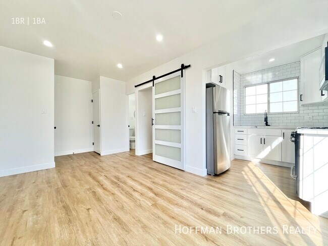 Photo - 1403 N Vista St Unidad 3A