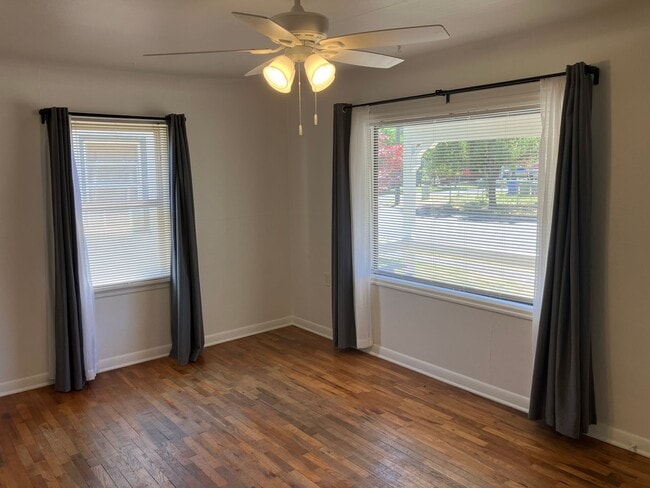 Photo - Cozy Two Bedroom Home in West Salem