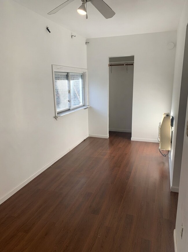 3202 S Canal St Unidad 2