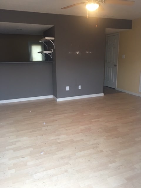 Photo - 2 bedroom, 2.5 bath townhouse: Oaklawn Park