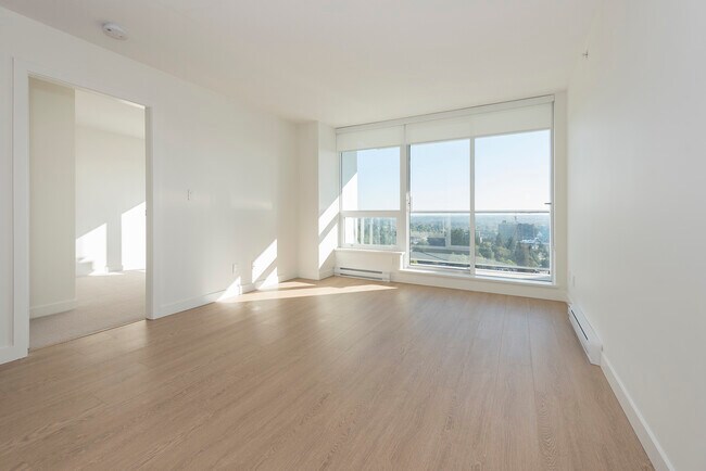 1103-13750 100 Avenue