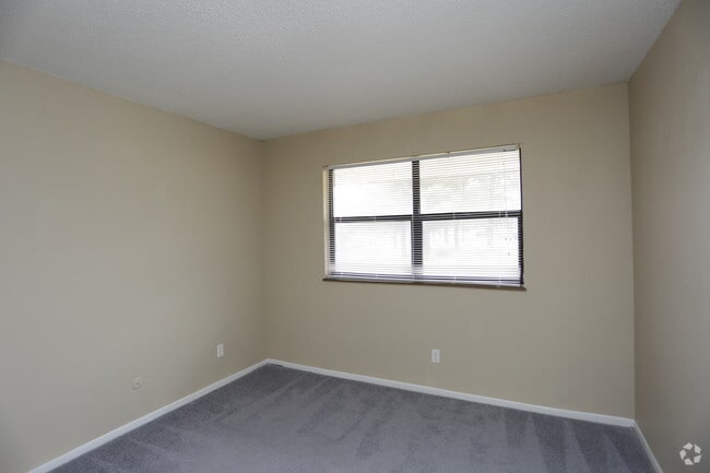 3BR, 2BA - Colonial_1125 SF