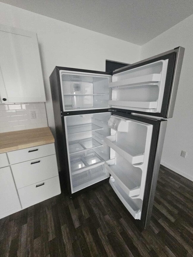 Photo - 2595 Holly Ave Unit 1